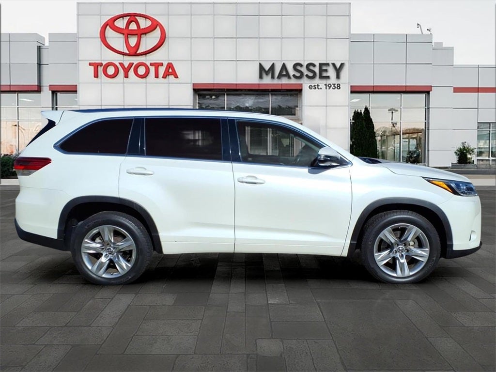 2017 Toyota Highlander Limited