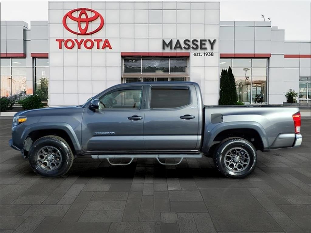 2017 Toyota Tacoma SR5