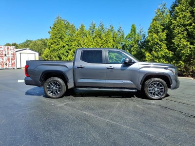 2025 Toyota Tundra Hybrid Platinum