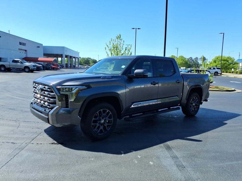 2025 Toyota Tundra Hybrid Platinum