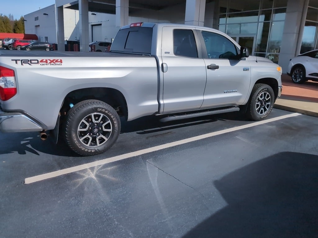 2015 Toyota Tundra SR5 Off Road