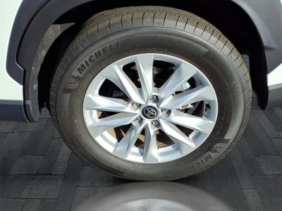 2022 Toyota Corolla Cross LE