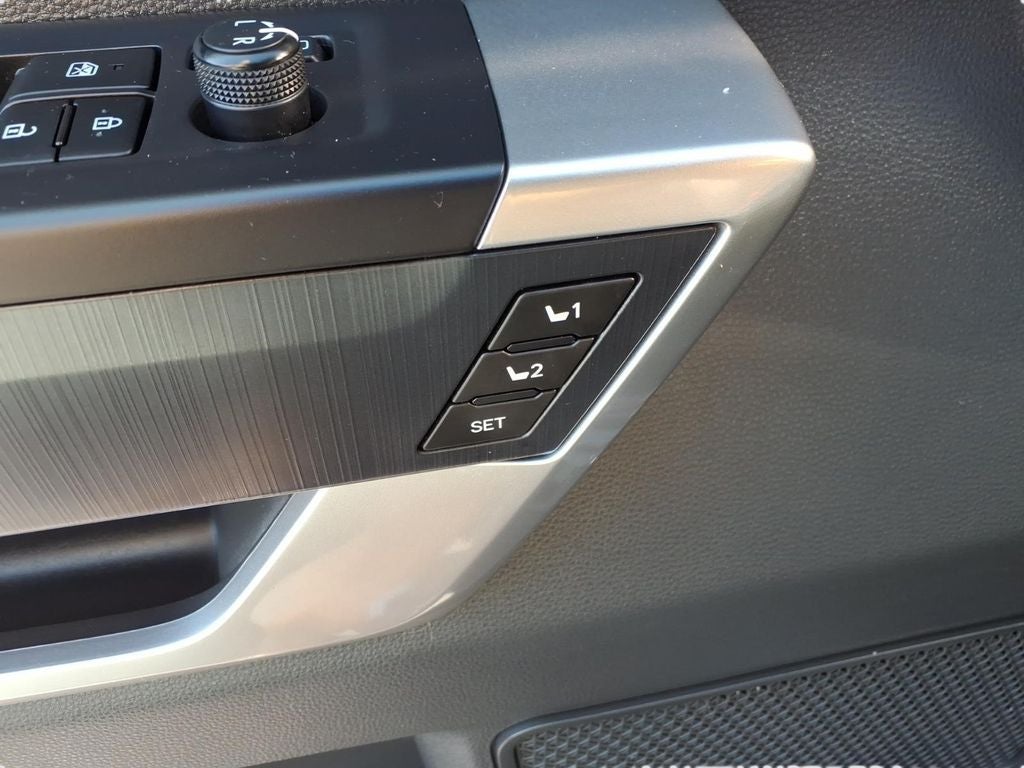 2024 Toyota Sequoia Platinum