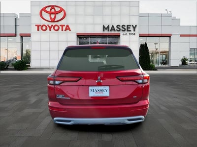 2024 Mitsubishi Outlander SE