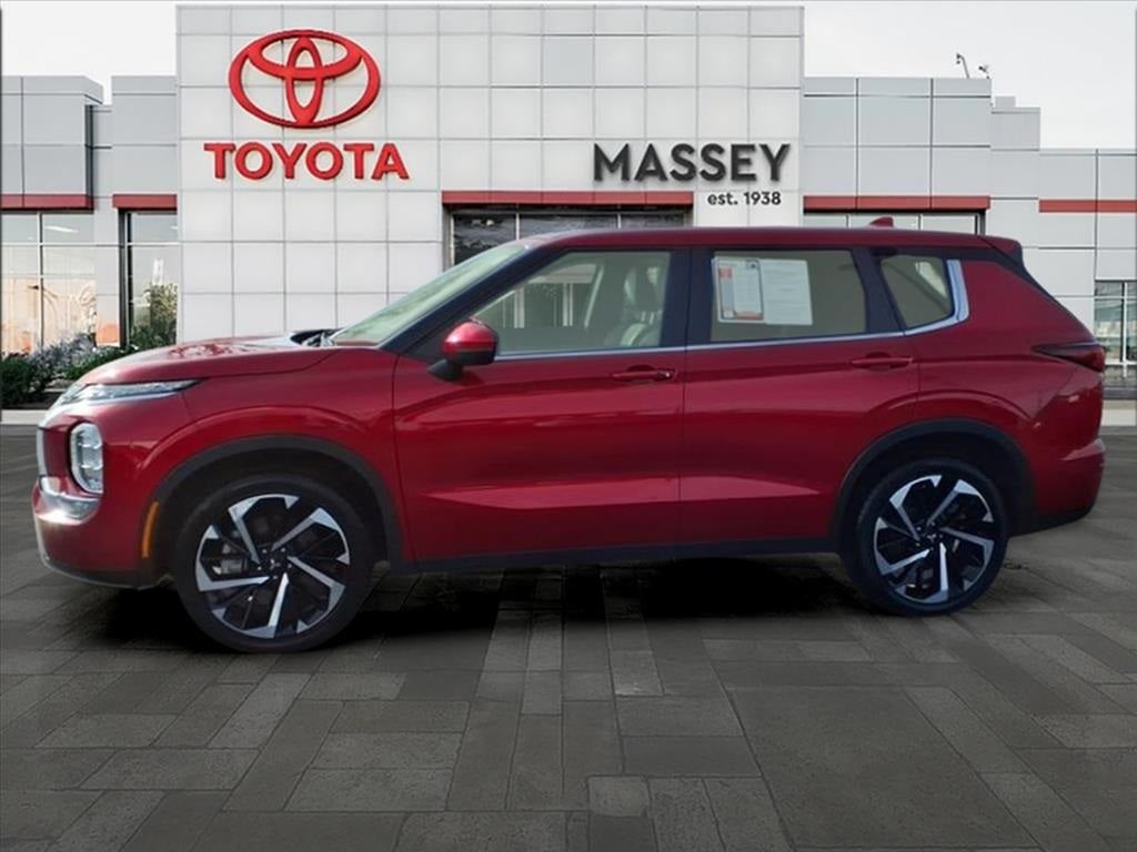 2024 Mitsubishi Outlander SE