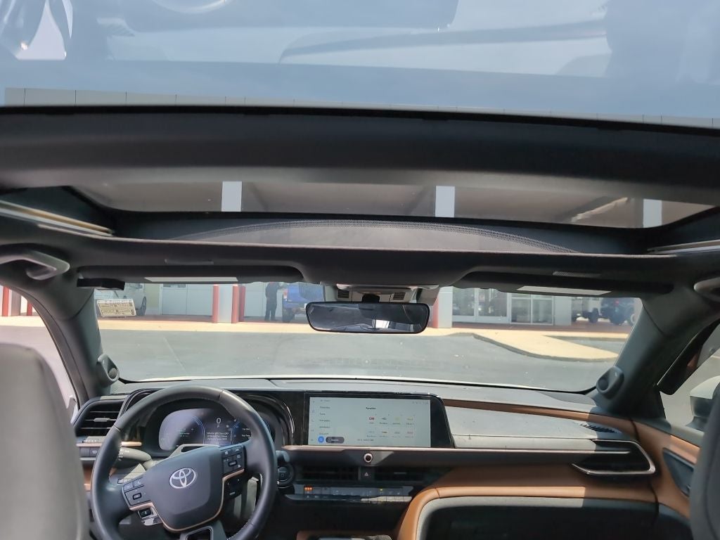 2025 Toyota Crown Limited Advance Tech
