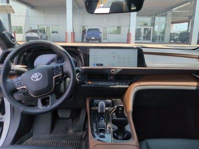 2025 Toyota Crown Limited Advance Tech
