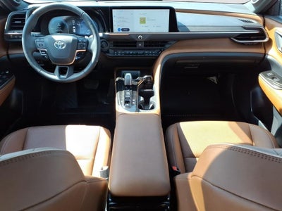 2025 Toyota Crown Signia Limited