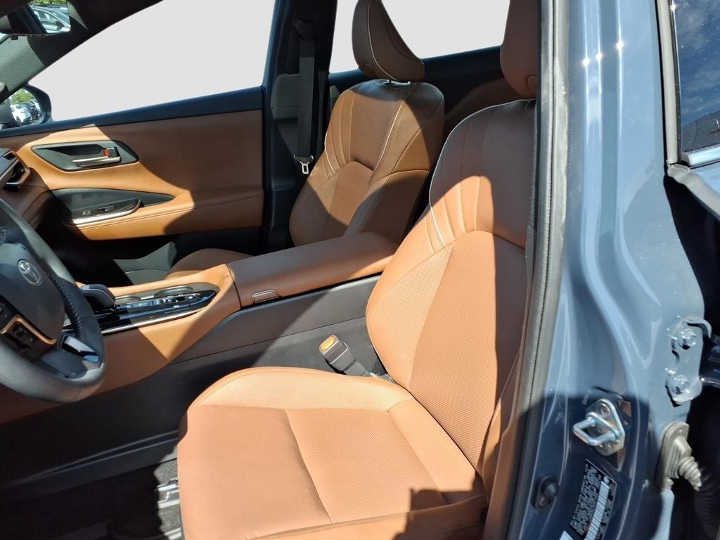 2025 Toyota Crown Signia Limited