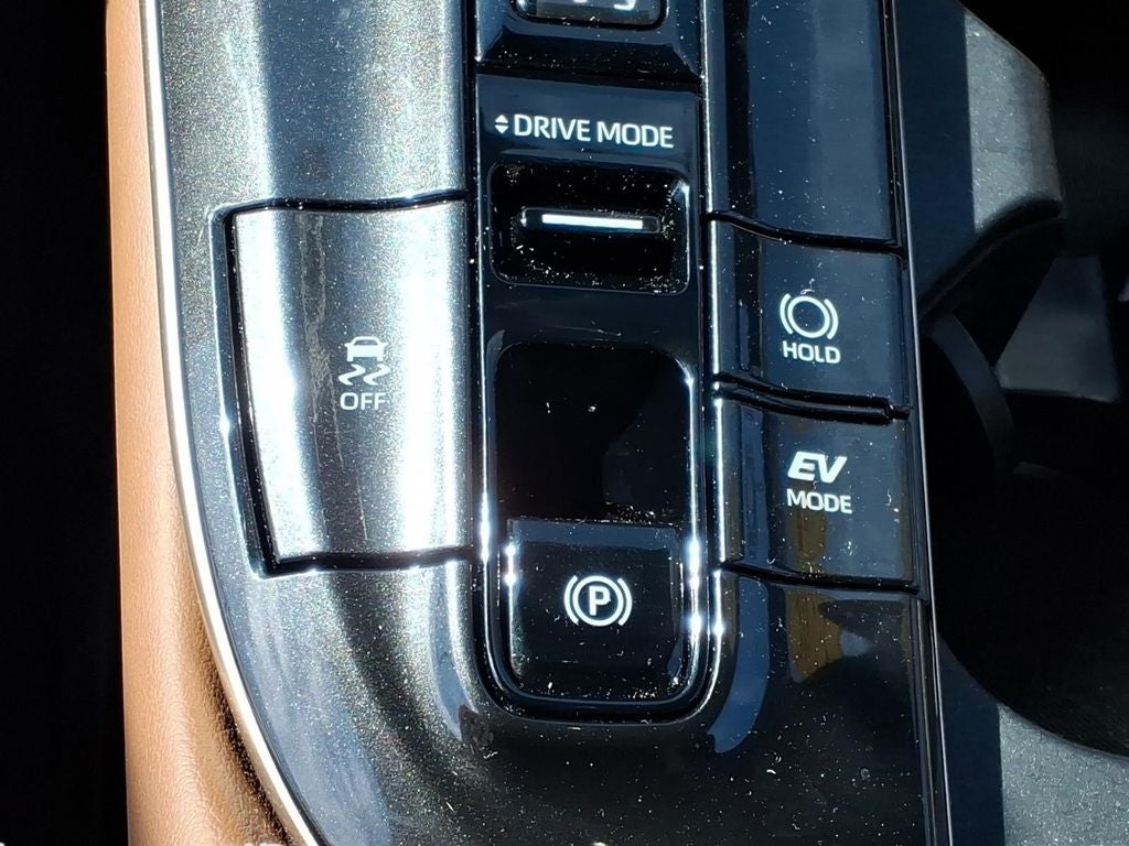 2025 Toyota Crown Signia Limited