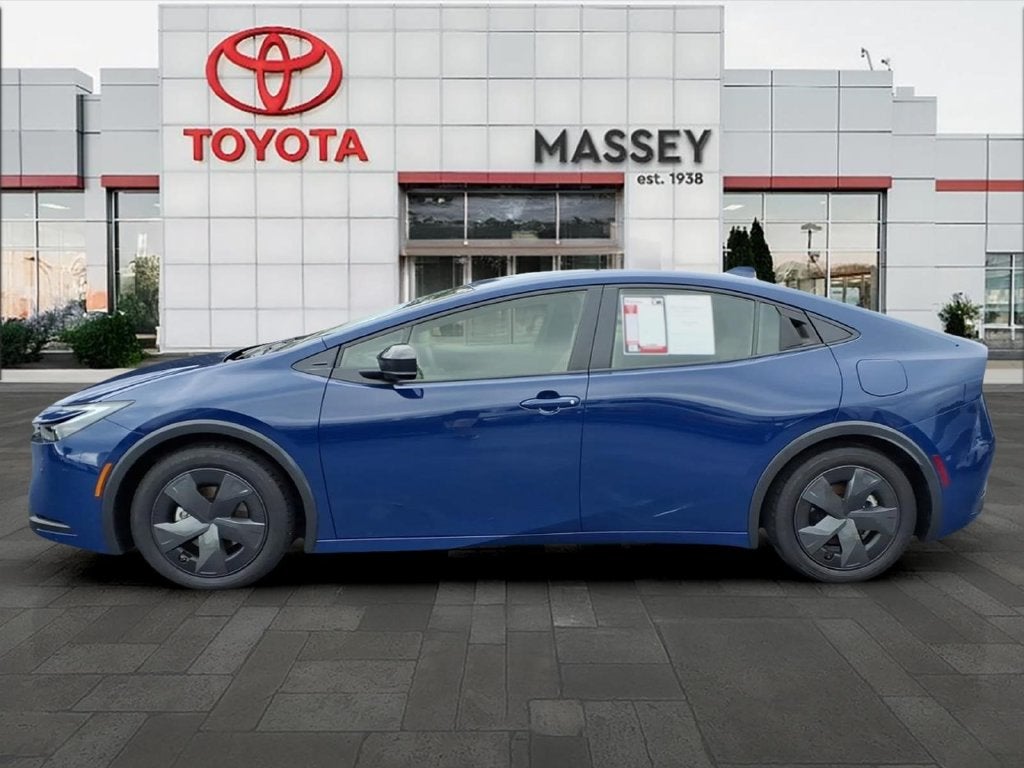 2024 Toyota Prius LE