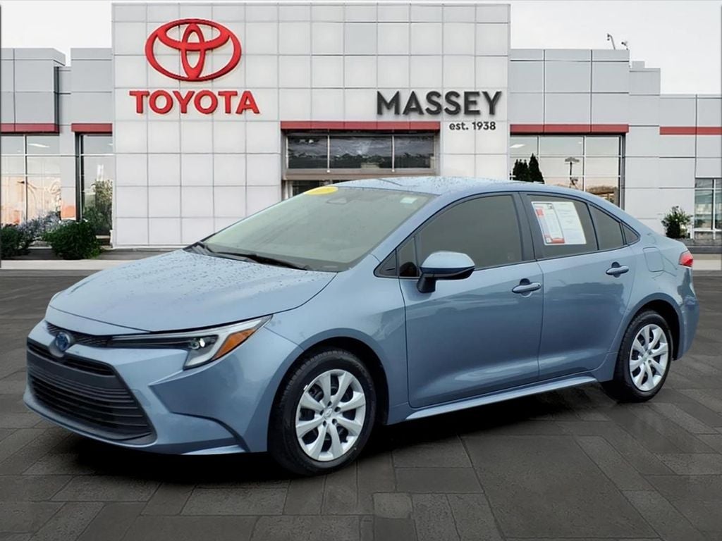 2025 Toyota Corolla Hybrid LE