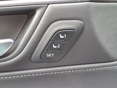 2024 Toyota Venza LE