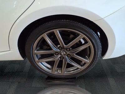 2019 Lexus IS 300 F-Sport