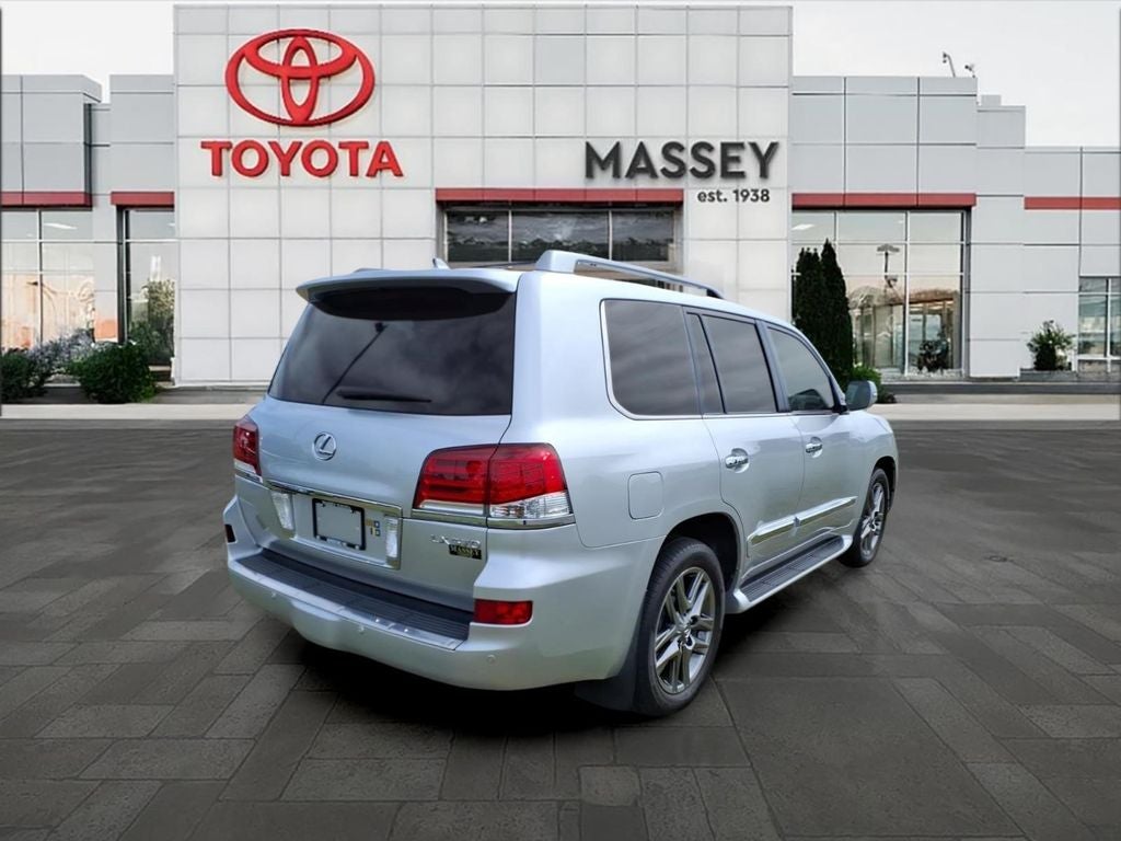 2013 Lexus LX 570 Luxury
