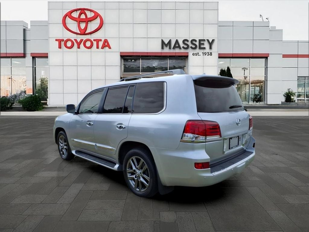 2013 Lexus LX 570 Luxury