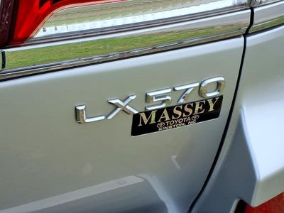 2013 Lexus LX 570 Luxury