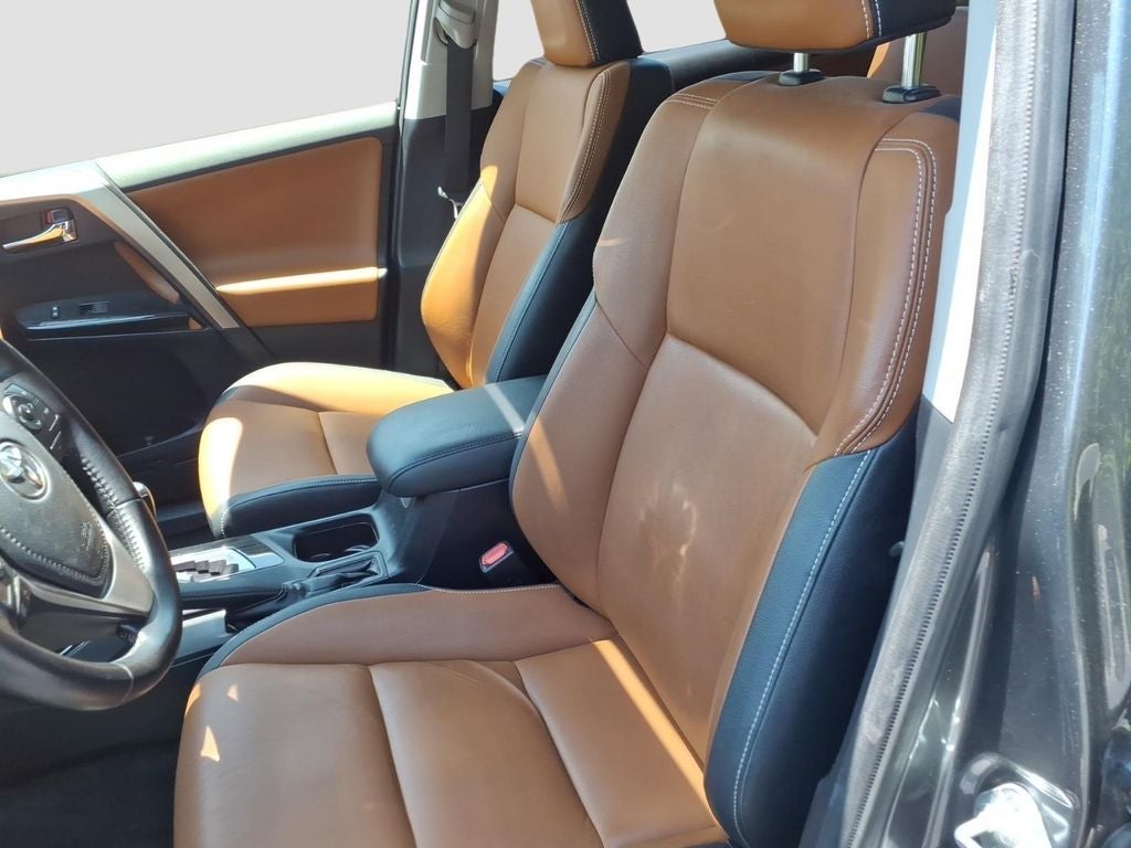 2016 Toyota RAV4 Hybrid Limited