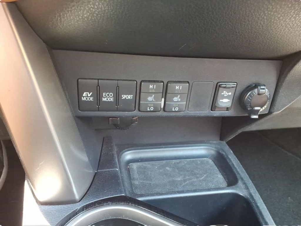 2016 Toyota RAV4 Hybrid Limited