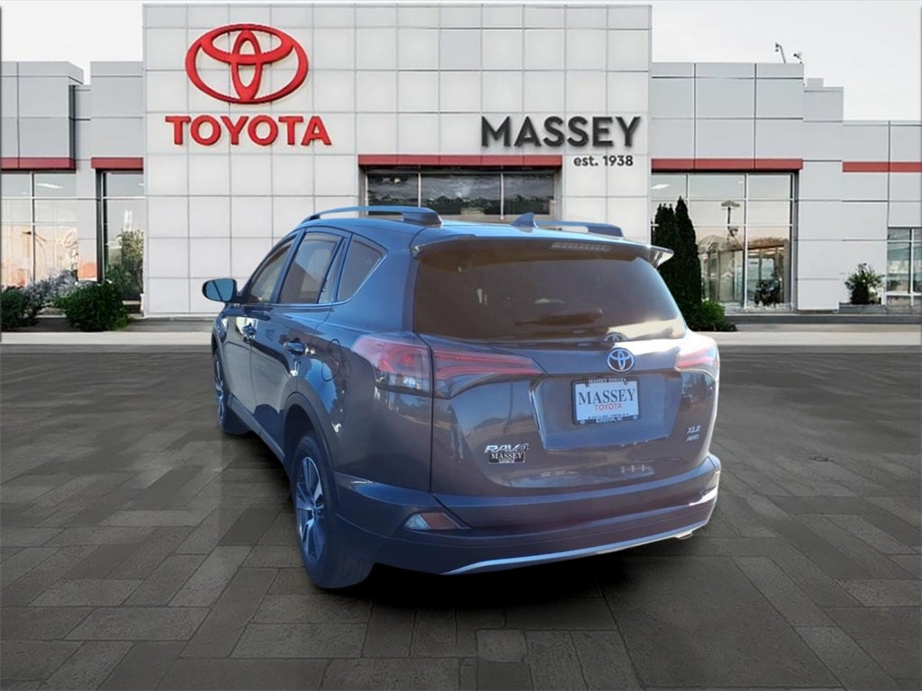 2018 Toyota RAV4 XLE