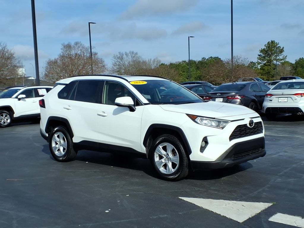 2019 Toyota RAV4 XLE
