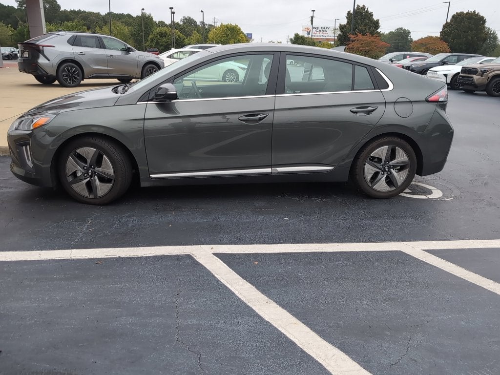 2022 Hyundai Ioniq Hybrid SEL