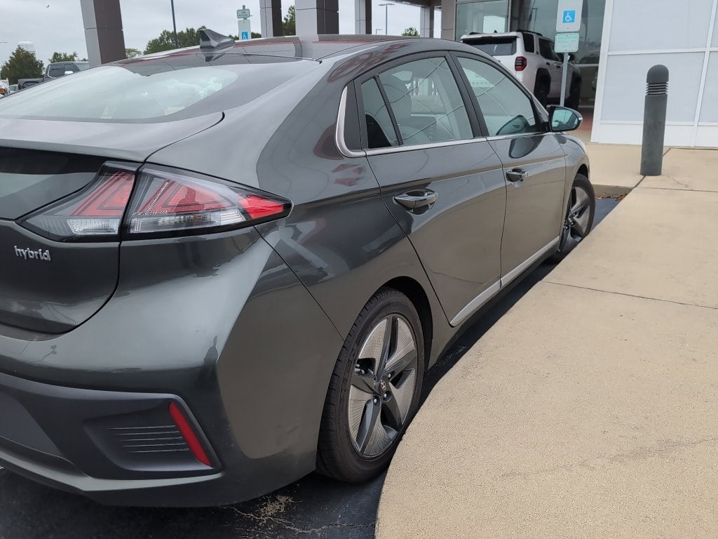 2022 Hyundai Ioniq Hybrid SEL