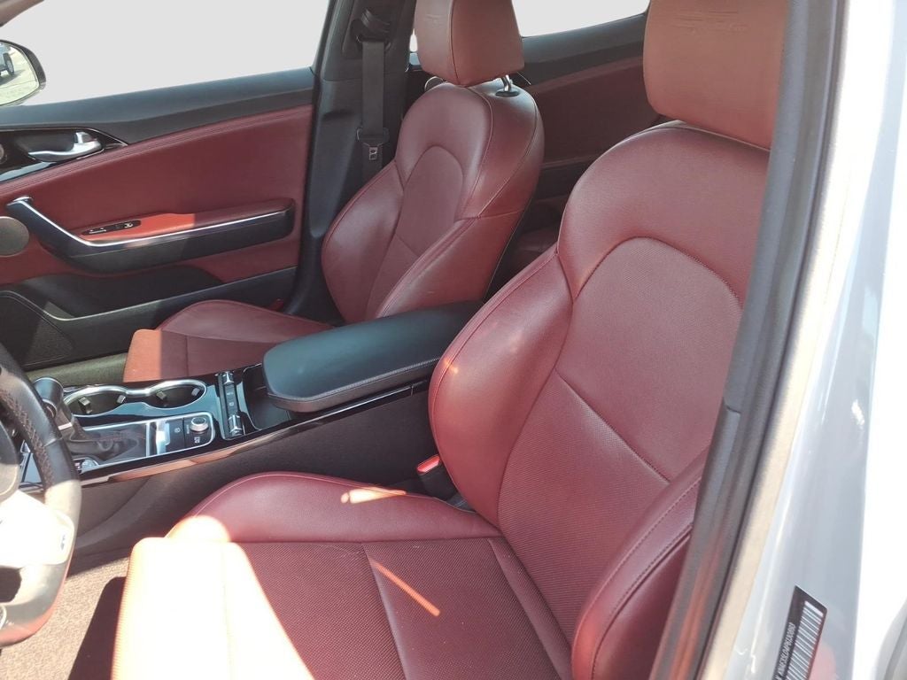 2023 Kia Stinger GT-Line