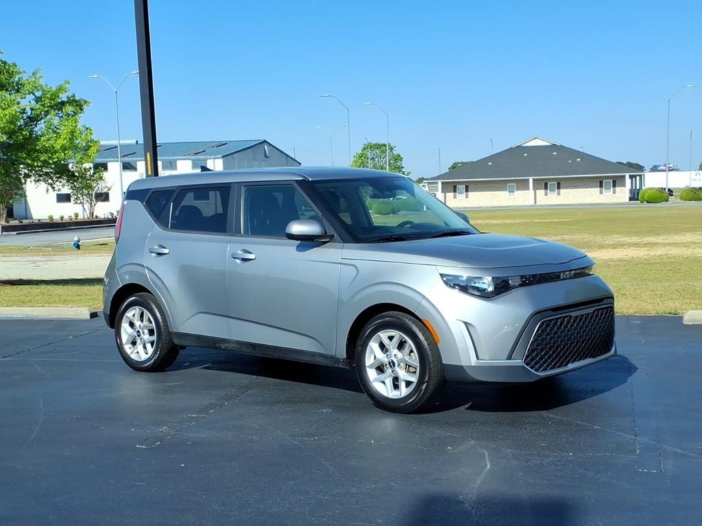 2024 Kia Soul LX