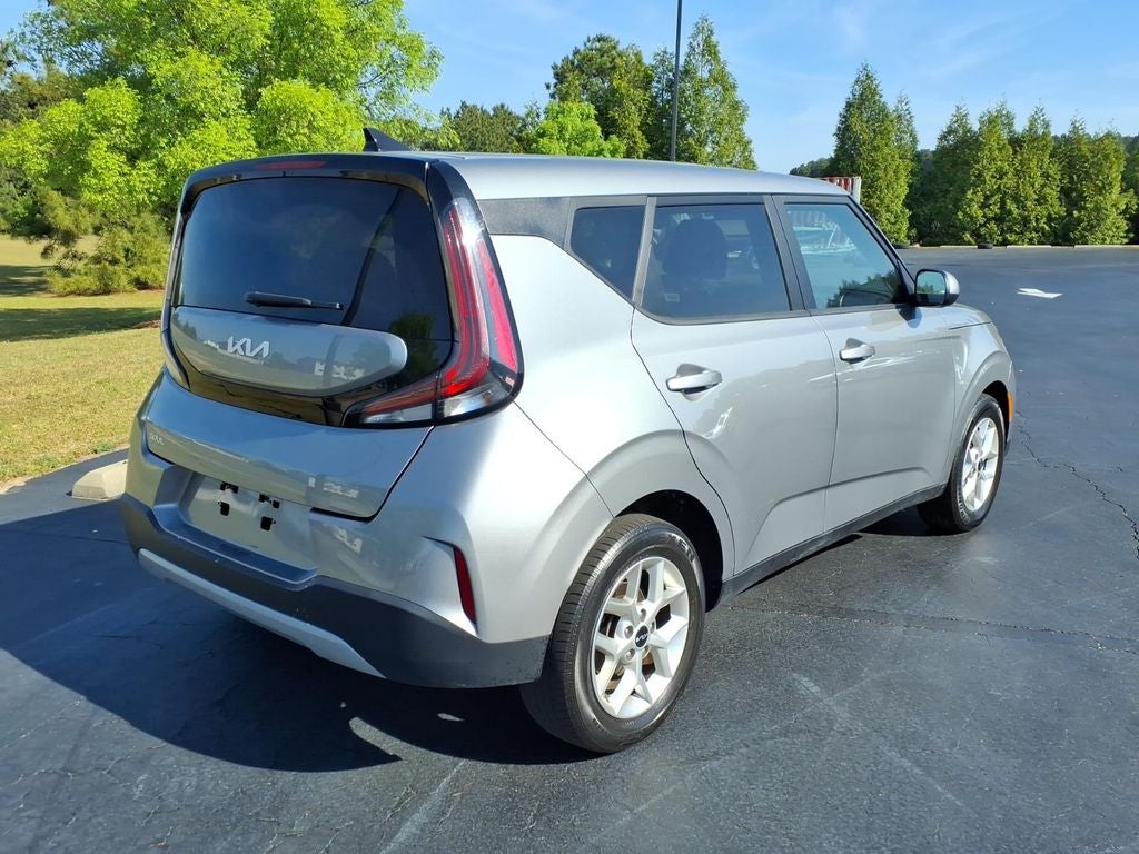 2024 Kia Soul LX