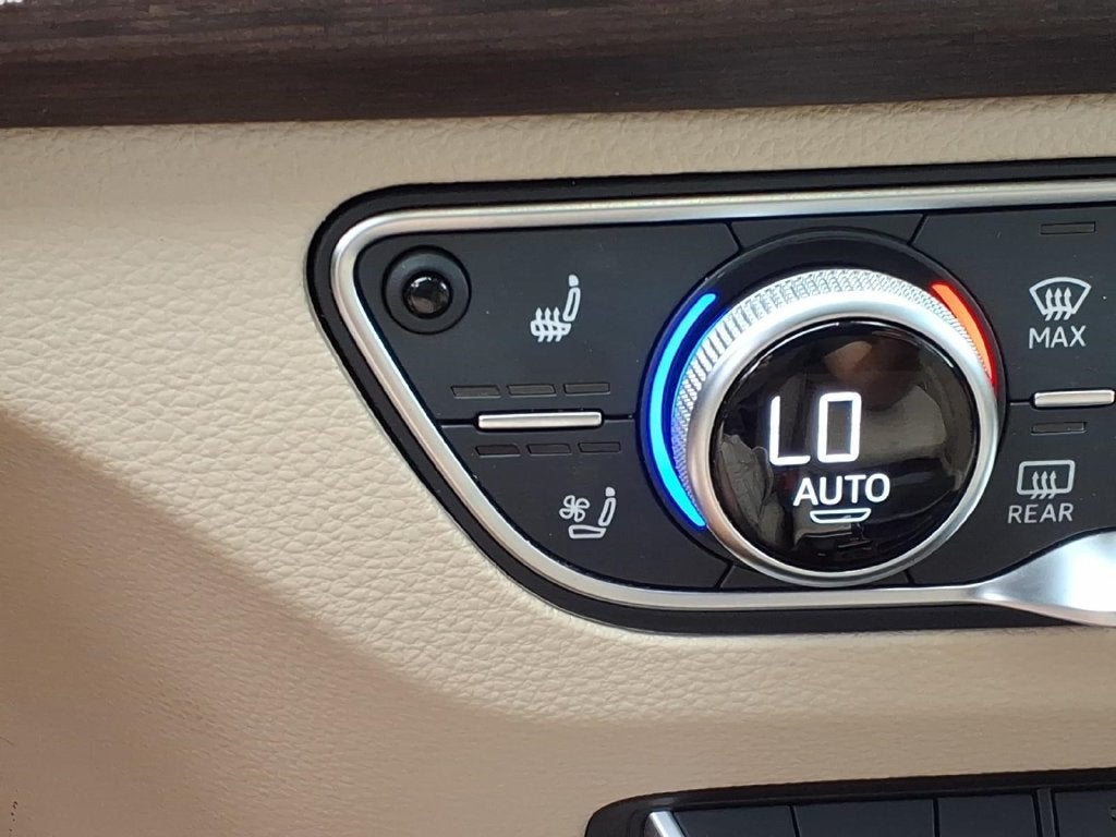 2021 Audi Q5 45 Prestige quattro