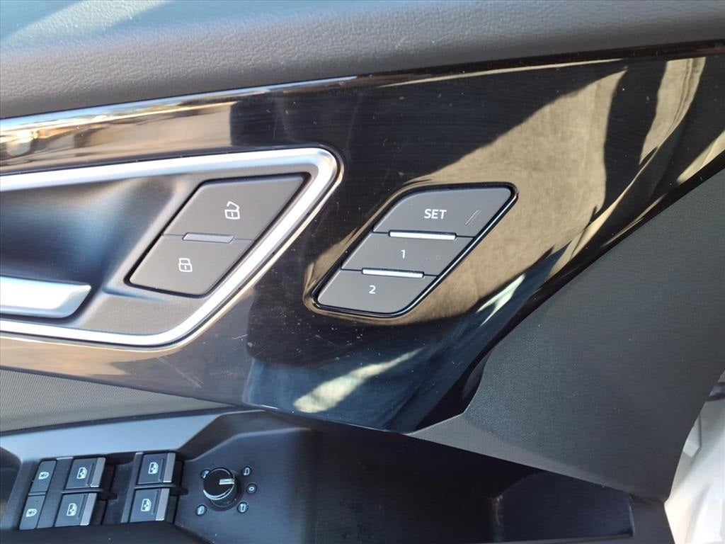 2022 Audi Q4 e-tron Premium Plus quattro