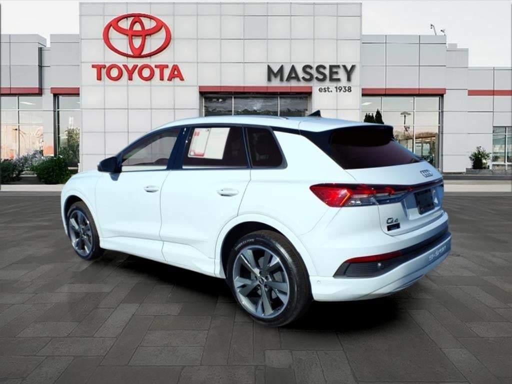 2022 Audi Q4 e-tron Premium Plus quattro