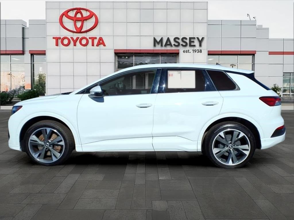 2022 Audi Q4 e-tron Premium Plus quattro