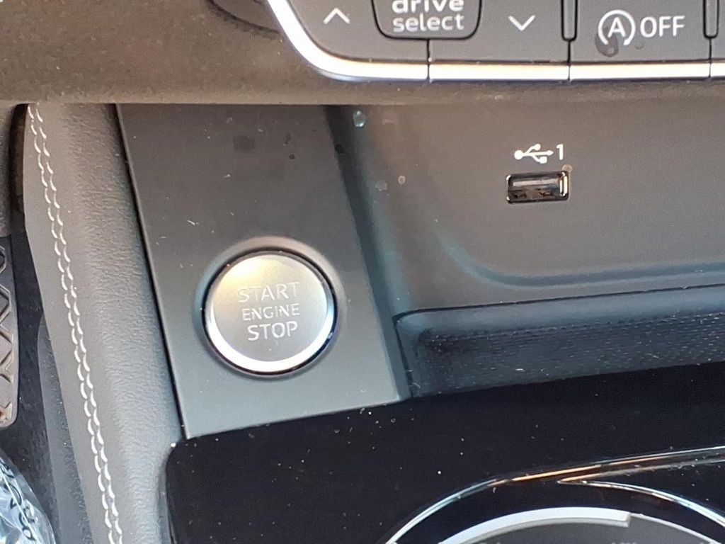 2024 Audi A4 45 S line Premium Plus quattro