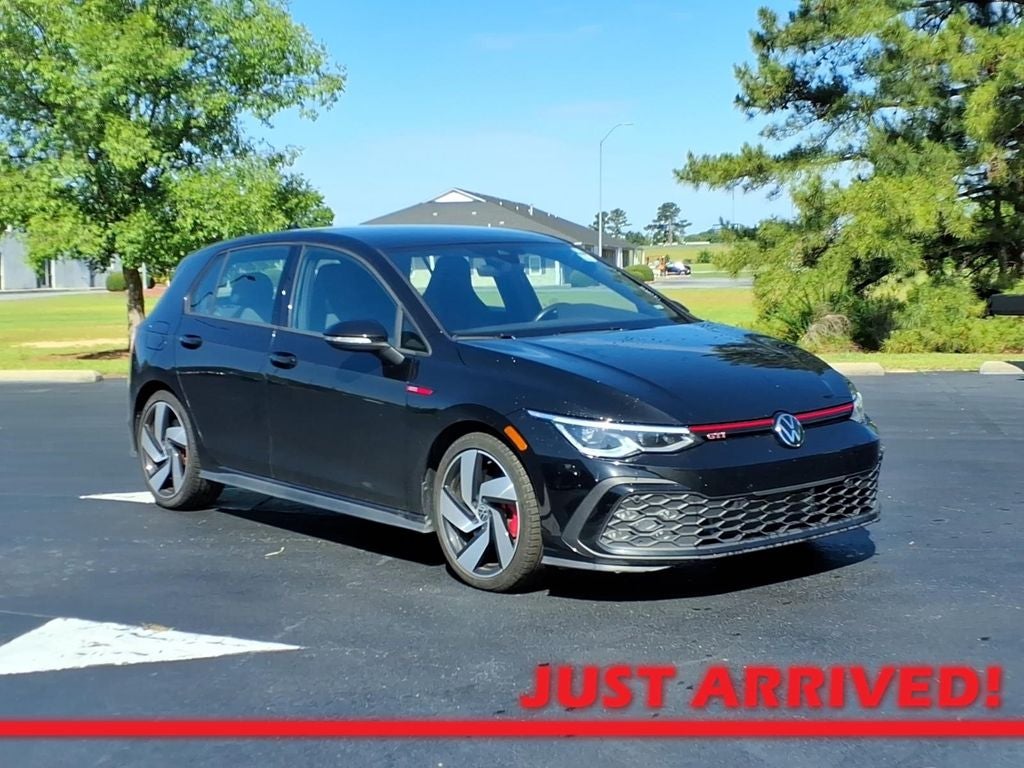 2024 Volkswagen Golf GTI 2.0T S 4-door DSG's photo
