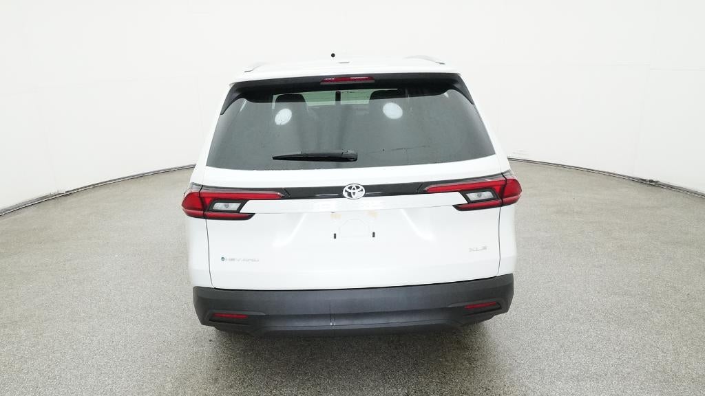 2026 Toyota Grand Highlander Hybrid XLE