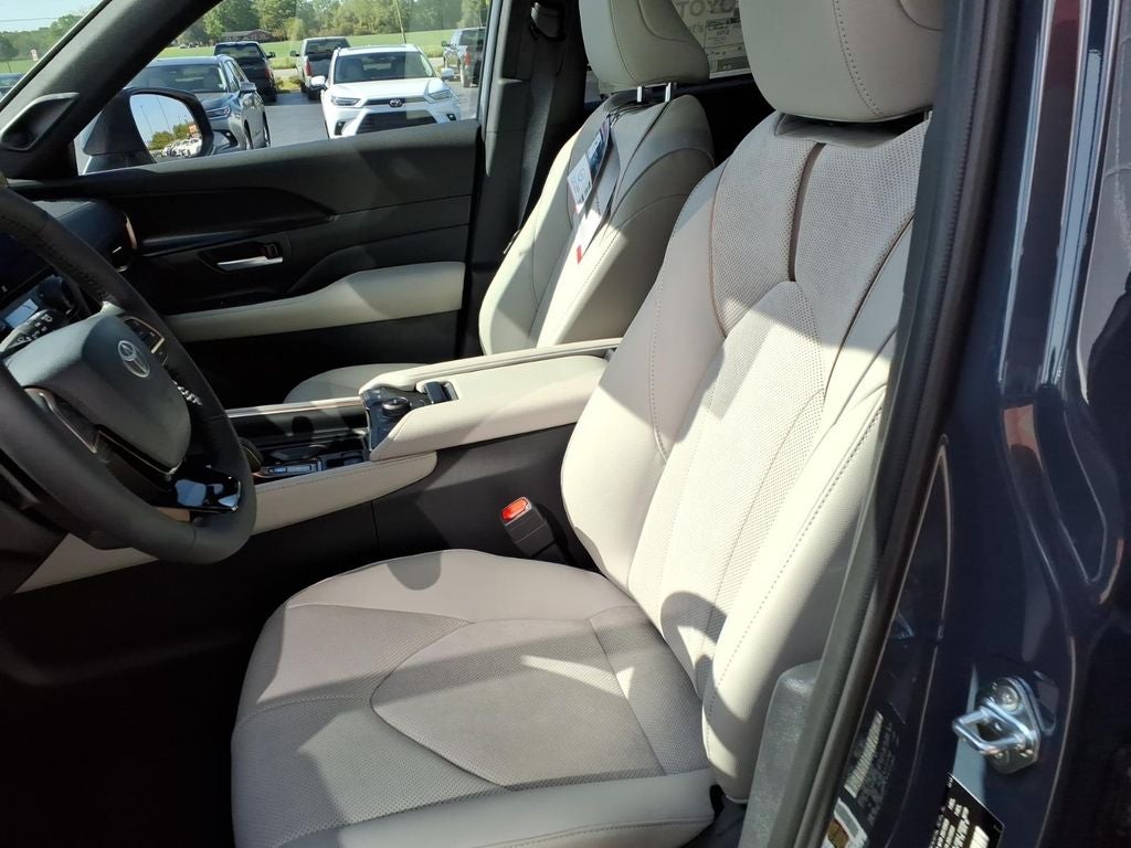 2026 Toyota Grand Highlander Hybrid MAX Limited