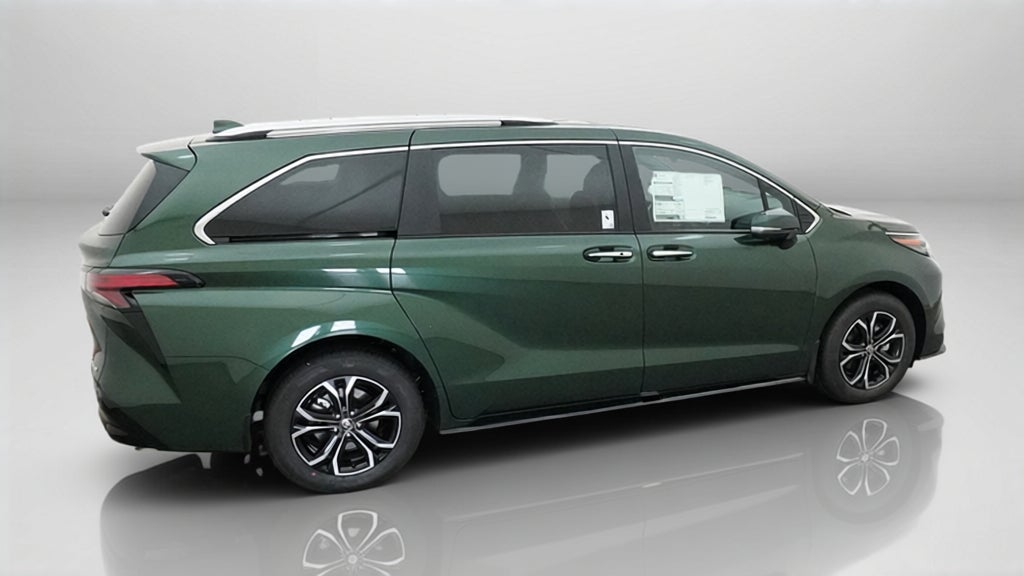 2026 Toyota Sienna Platinum