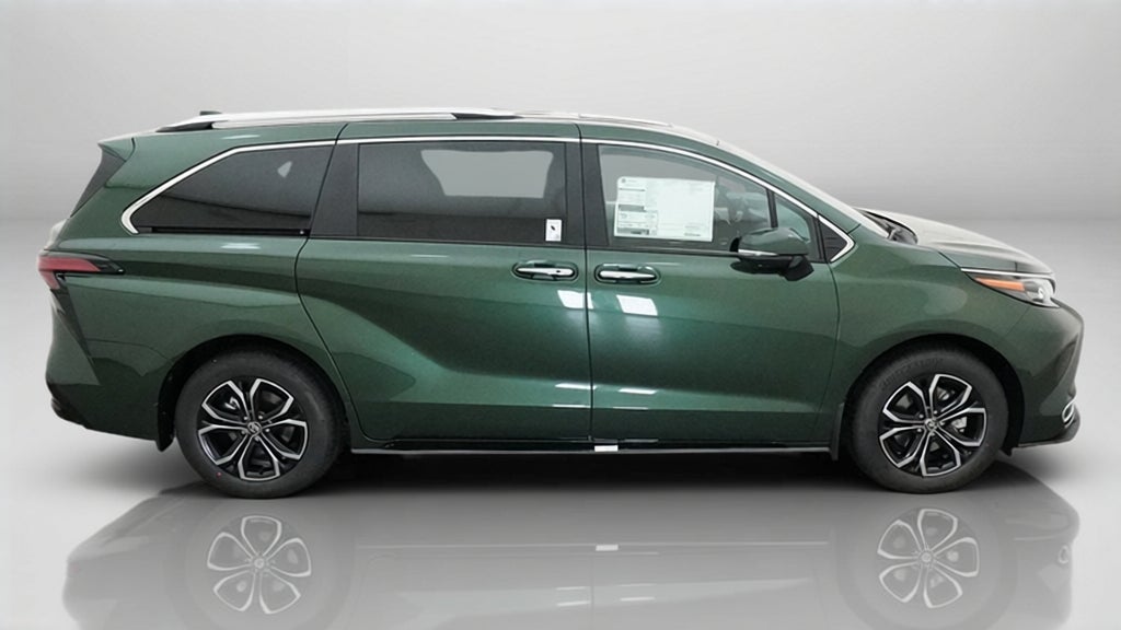 2026 Toyota Sienna Platinum