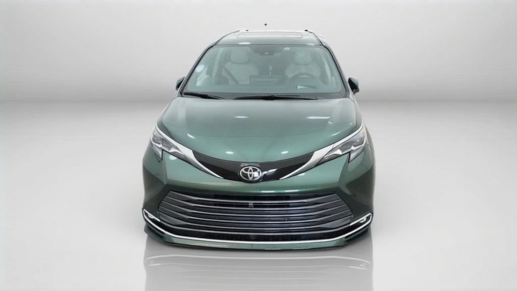 2026 Toyota Sienna Platinum