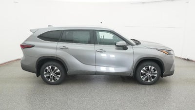 2026 Toyota Highlander Hybrid XLE