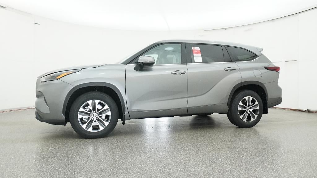 2026 Toyota Highlander Hybrid XLE