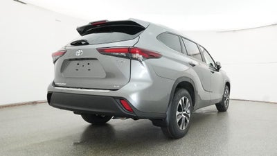 2026 Toyota Highlander Hybrid XLE