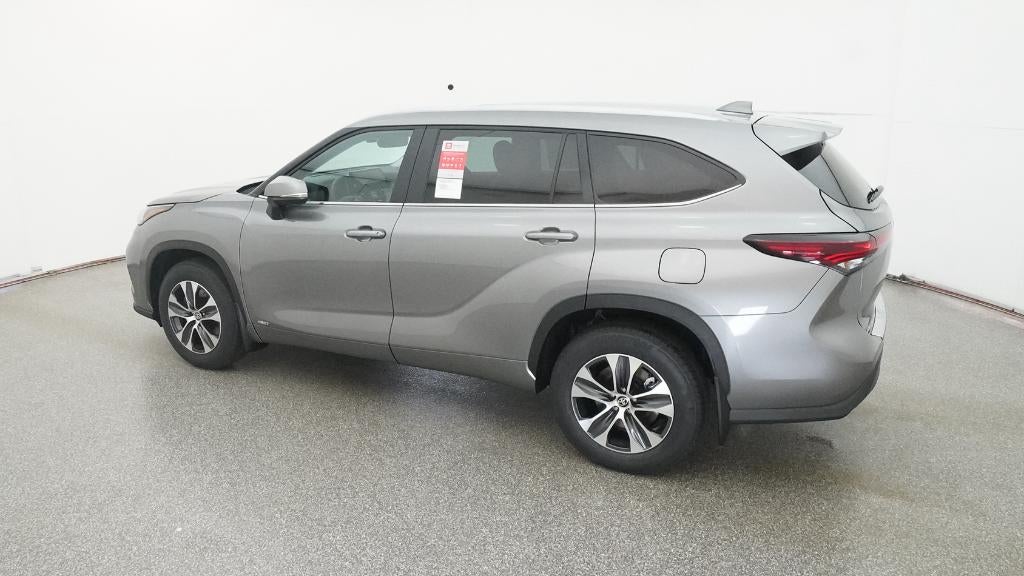 2026 Toyota Highlander Hybrid XLE