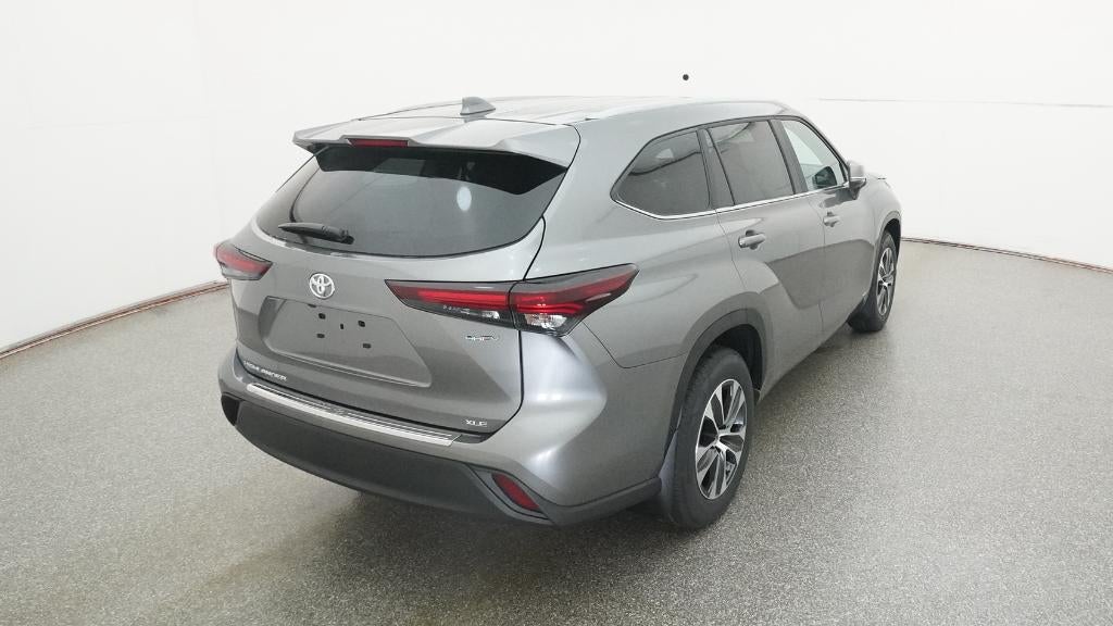 2026 Toyota Highlander Hybrid XLE