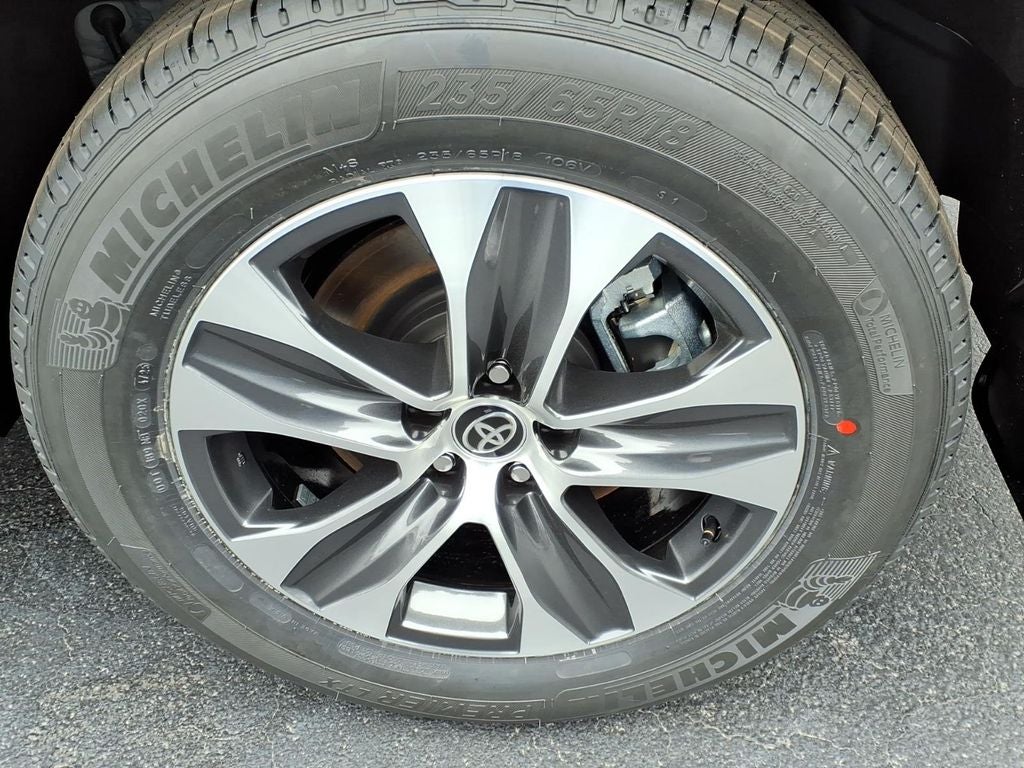 2026 Toyota Highlander XLE