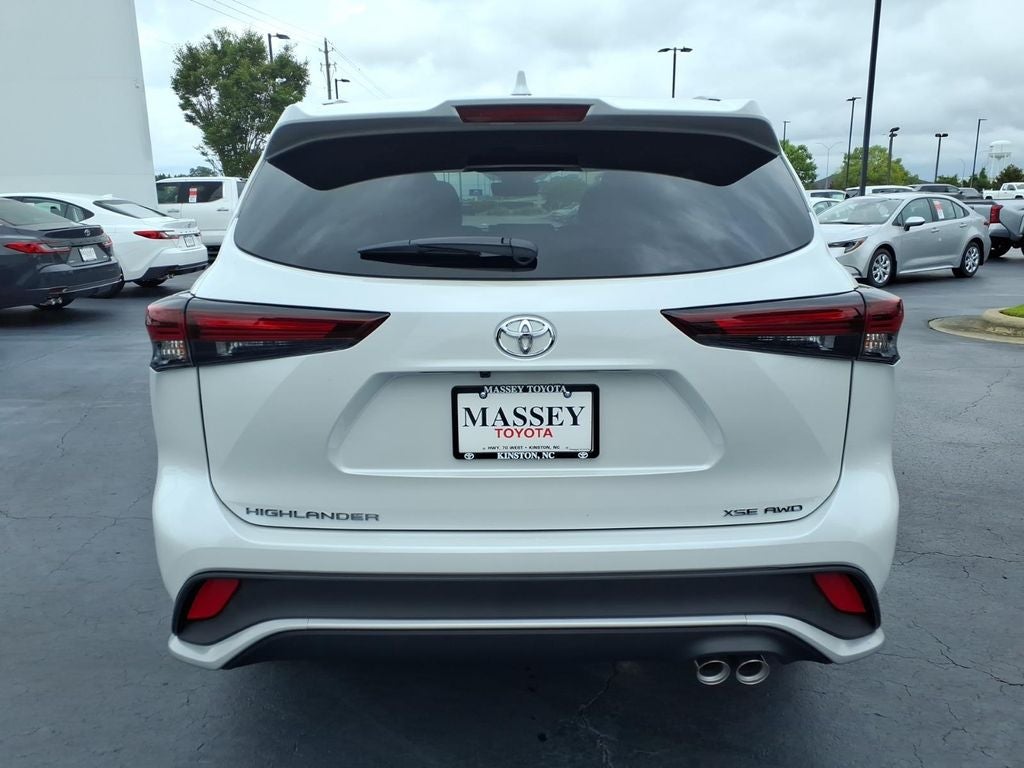 2026 Toyota Highlander XSE