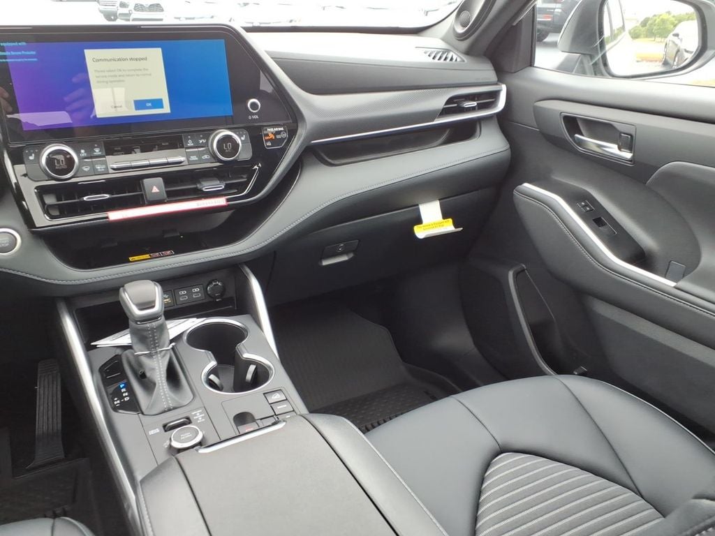 2026 Toyota Highlander XSE