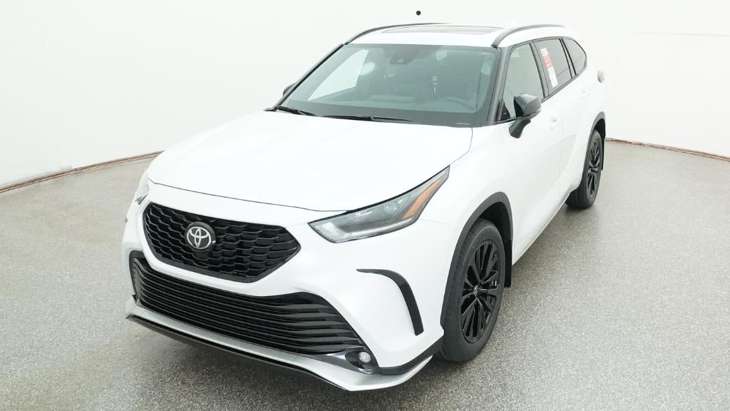 2026 Toyota Highlander XSE